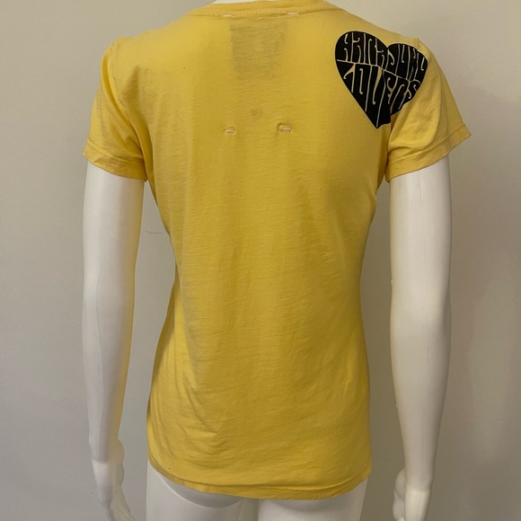 Harajuku Lovers Yellow Graphic Tee Vintage 2000 - Picture 7 of 12